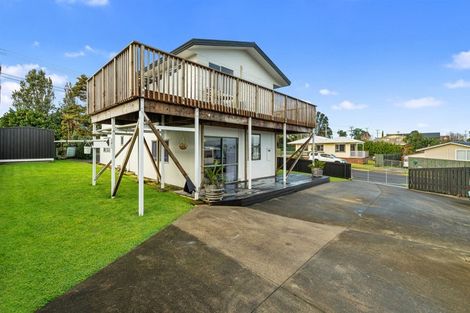 Photo of property in 2 Ngaparaoa Drive, Maketu, 3189