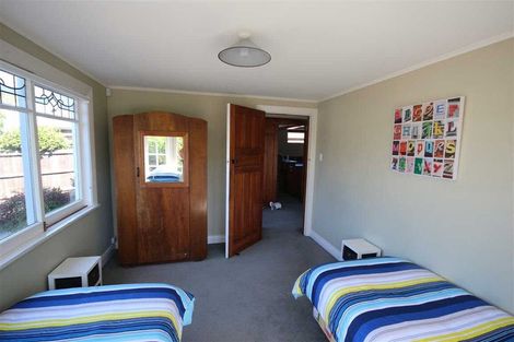 Photo of property in 11 Ilam Road, Upper Riccarton, Christchurch, 8041