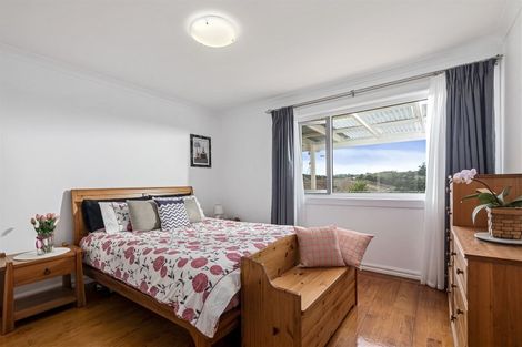 Photo of property in 20 Mcphail Street, Birkdale, Auckland, 0626