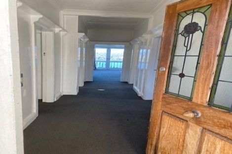 Photo of property in 55 Overtoun Terrace, Hataitai, Wellington, 6021