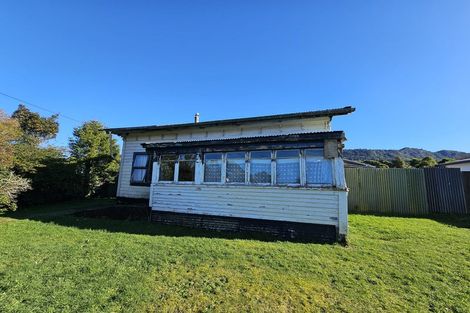 Photo of property in 1 Ranfurly Street, Runanga, 7803