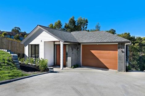 Photo of property in 16 Mantra Road, Massey, Auckland, 0614