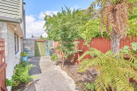 Photo of property in 4 Jarrett Court, Roslyn, Palmerston North, 4414