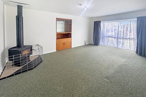 Photo of property in 7 Brockenhurst Street, Aranui, Christchurch, 8061
