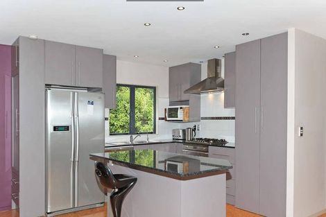Photo of property in 57g Lancaster Road, Beach Haven, Auckland, 0626