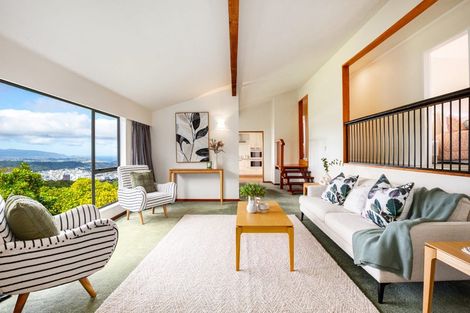 Photo of property in 4 Flint Way, Northland, Wellington, 6012