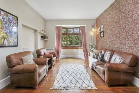 Photo of property in 2 Gamblins Road, Saint Martins, Christchurch, 8022