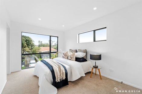 Photo of property in 13a Serjeant Street, Henderson, Auckland, 0612