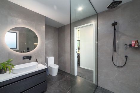 Photo of property in 1 Matai Grove, Greytown, 5712