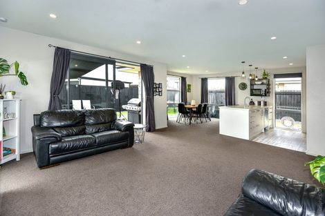 Photo of property in 8 Chert Street, Rolleston, 7614