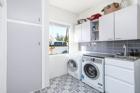 Photo of property in 253 Molloys Road, Waimate, 7980