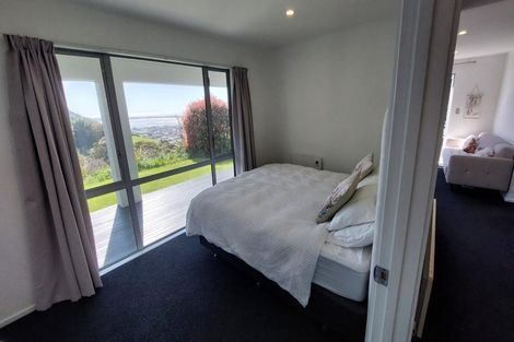 Photo of property in 12 Mandalay Lane, Redcliffs, Christchurch, 8081