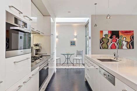 Photo of property in 26 Peacock Street, Christchurch Central, Christchurch, 8013