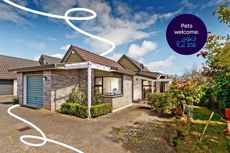 Photo of property in 31 Glucina Avenue, West Harbour, Auckland, 0618