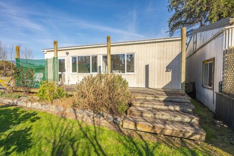 Photo of property in 30 Convent Road, Otaki, 5512
