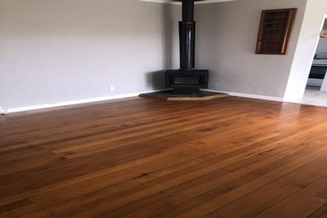 Photo of property in 82 Rosier Road, Glen Eden, Auckland, 0602