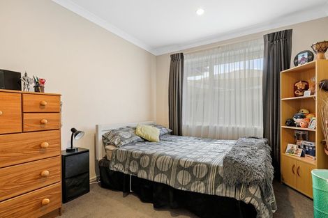 Photo of property in 12 Harakeke Way, Rangiora, 7400