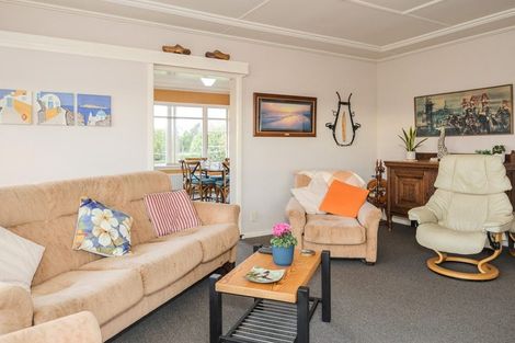 Photo of property in 10 Solway Street, Holmes Hill, Oamaru, 9401