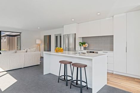 Photo of property in 12 Wheat Street, Jacks Point, Queenstown, 9371