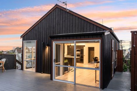 Photo of property in 50 Hawthorn Avenue, Mornington, Dunedin, 9011