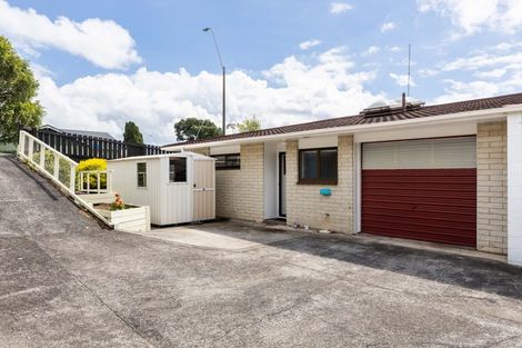 Photo of property in 345 Devon Street West, New Plymouth, 4310