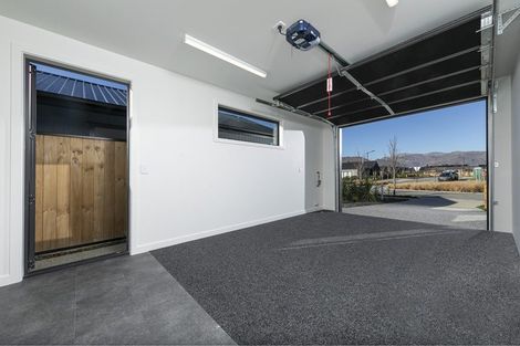 Photo of property in 35 Vintage Street, Cromwell, 9310
