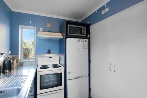 Photo of property in 11 Low Avenue, Foxton Beach, Foxton, 4815
