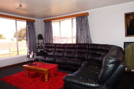 Photo of property in 10 Purnell Place, Marton, 4710