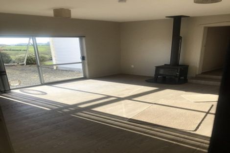 Photo of property in 975 Junction Road, Egmont Village, New Plymouth, 4371