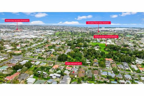 Photo of property in 2/58 Hillcrest Avenue, Hillcrest, Auckland, 0627