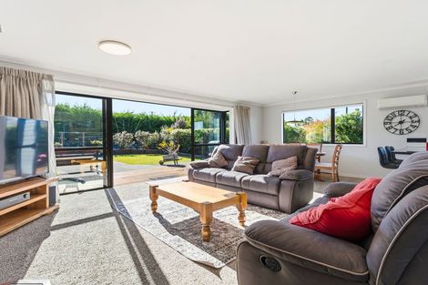 Photo of property in 27 Green Island Bush Road, Blackhead, Dunedin, 9076