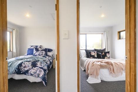 Photo of property in 6 Purnell Place, Marton, 4710