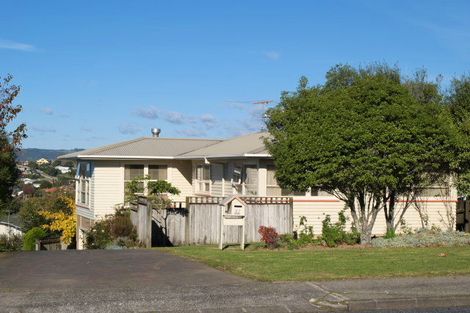 Photo of property in 1/57 Litten Road, Cockle Bay, Auckland, 2014