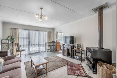 Photo of property in 7 Watt Road, Otatara, Invercargill, 9879