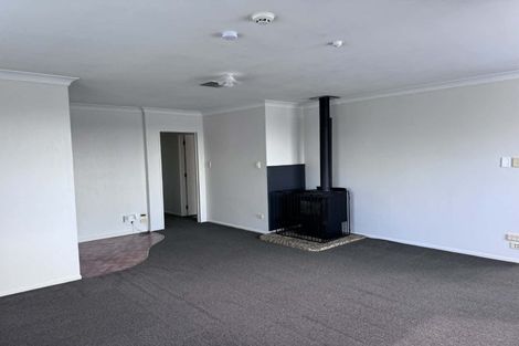 Photo of property in 21 Island View Road, Western Heights, Rotorua, 3015
