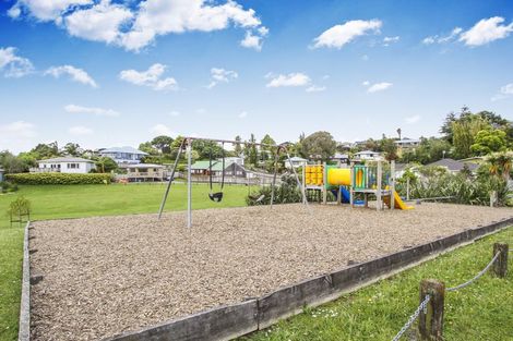 Photo of property in 46 Keegan Drive, Massey, Auckland, 0614