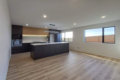 Photo of property in 345 East Coast Road, Mairangi Bay, Auckland, 0630