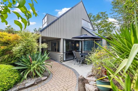 Photo of property in 743 Acacia Bay Road, Acacia Bay, Taupo, 3330