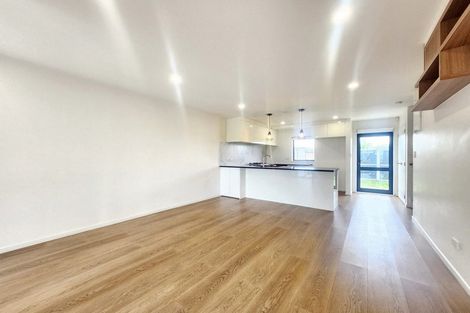 Photo of property in 39a Soaring Bird Drive, Takanini, 2112