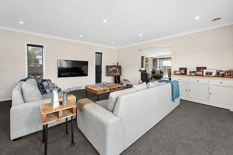 Photo of property in 66 Pohutukawa Drive, Tokoroa, 3420