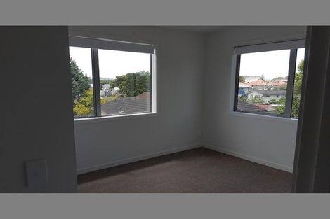 Photo of property in 10 Kanorau Place, Mangere, Auckland, 2022