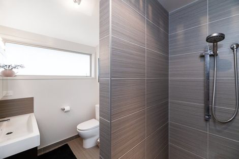 Photo of property in 2/21 Sardinia Rise, Bethlehem, Tauranga, 3110