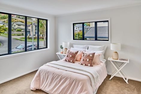 Photo of property in 32 Amesbury Drive, Churton Park, Wellington, 6037