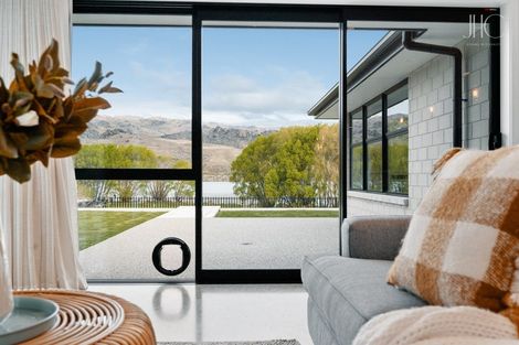 Photo of property in 8 Pegasus Court, Mount Pisa, Cromwell, 9383