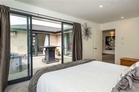 Photo of property in 28a Springwater Avenue, Northwood, Christchurch, 8051