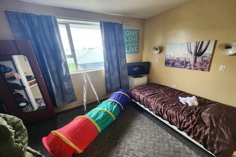 Photo of property in 65 Springs Road, Hornby, Christchurch, 8042