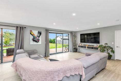 Photo of property in 11 Godwin Grove, Rolleston, 7614