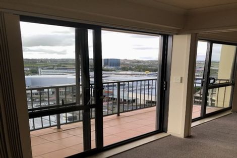 Photo of property in 15j/18 Ronwood Avenue, Manukau, Auckland, 2104