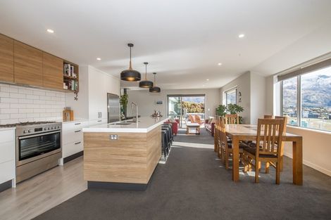 Photo of property in 6 Barclay Place, Wanaka, 9305