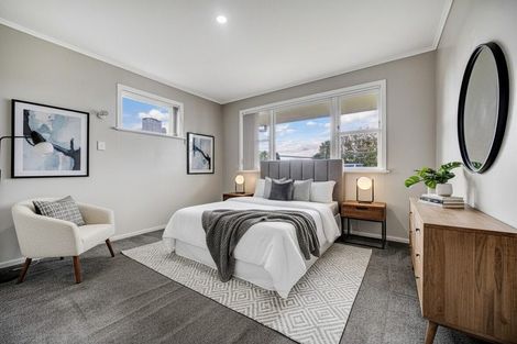 Photo of property in 19 Surrey Street, Manurewa, Auckland, 2102